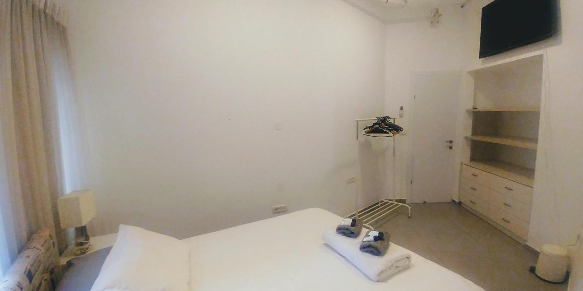 Begin19 & * Tel Aviv