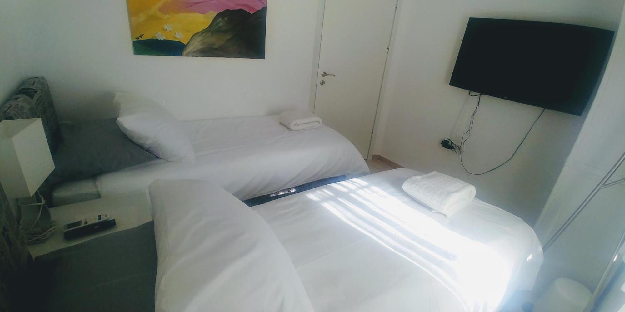 Begin19 & Hostel *