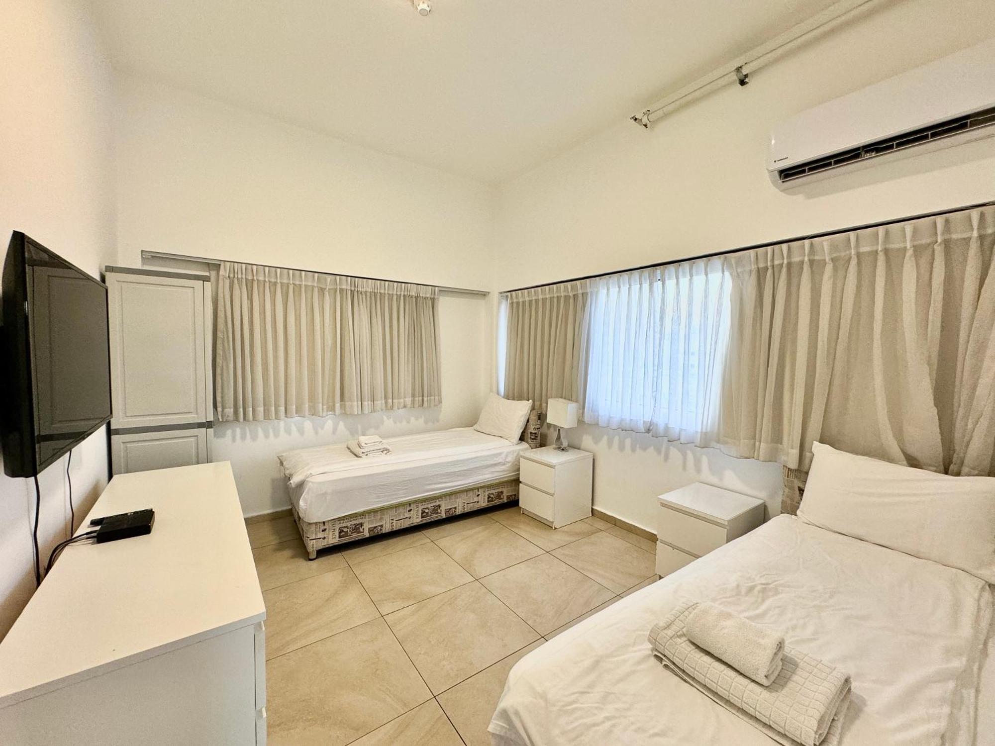 Begin19 & Tel Aviv